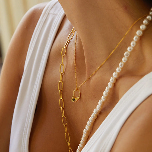 Liquid Gold Motion Necklace