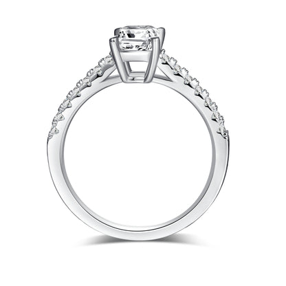 True Path – 1CT Emerald Moissanite Solitaire Ring