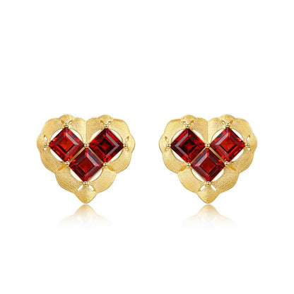 18K Gold Vintage Heart Garnet Stud Earrings